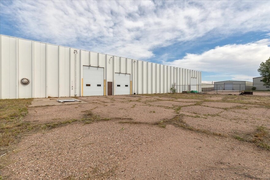 More Photos Of 114 American rd, Cheyenne Industrial For Lease