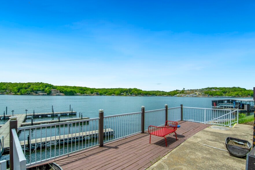 More Photos Of 27485 Cross Ln, Barnett Restaurant For Sale