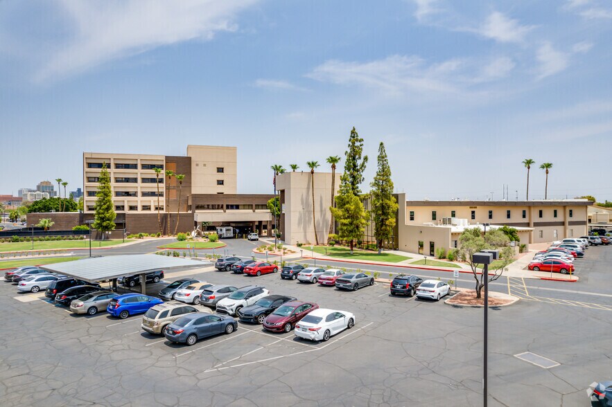 More Photos Of 1201 S 7th Ave, Phoenix Hospital For Lease
