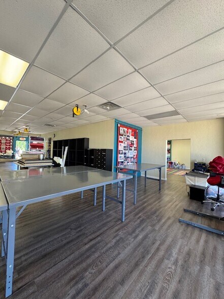 More Photos Of 16500-16726 N Pennsylvania Ave, Edmond Unknown For Lease