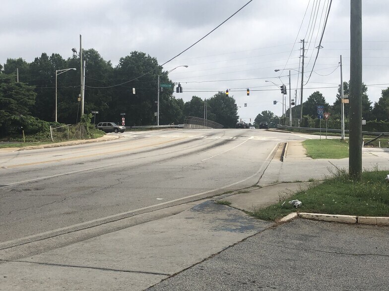 More Photos Of 2526 Gresham Rd, Atlanta Land For Sale