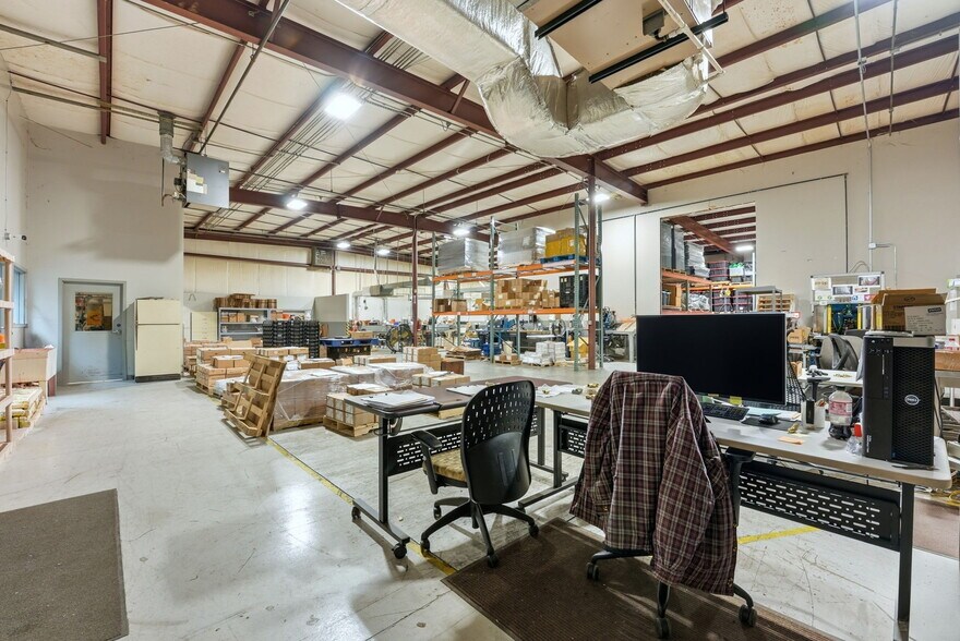 More Photos Of 3209 Clearfield Ct, Fort Wayne Warehouse For Sale