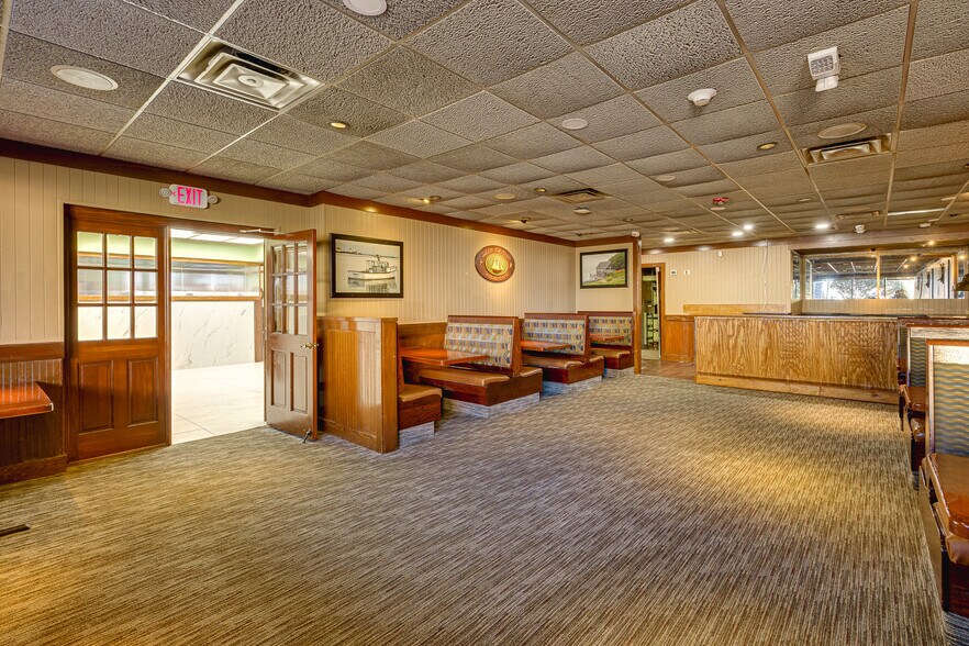 More Photos Of 3162 S Atlantic Ave, Daytona Beach Shores Restaurant For Lease