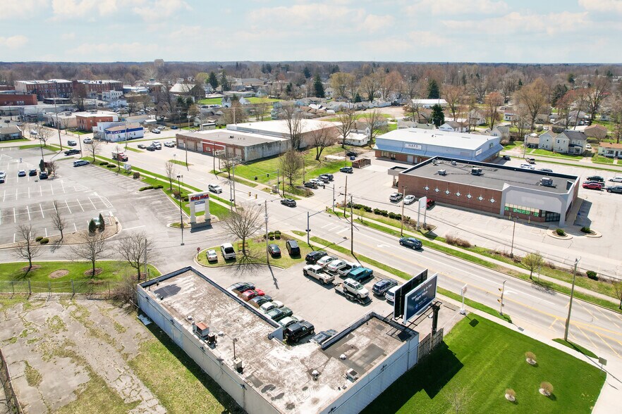 More Photos Of 100 Whittlesey Ave, Norwalk Research And Development For Sale