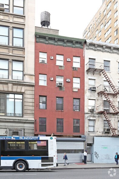 More Photos Of 544 6th Ave, New York Apartments For Lease