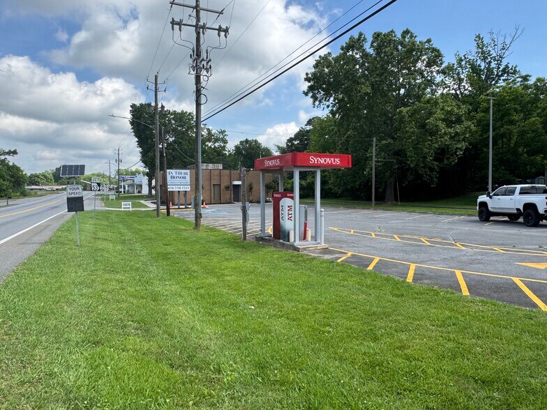 More Photos Of 2764 Highway 411 Se, Fairmount Medical For Sale