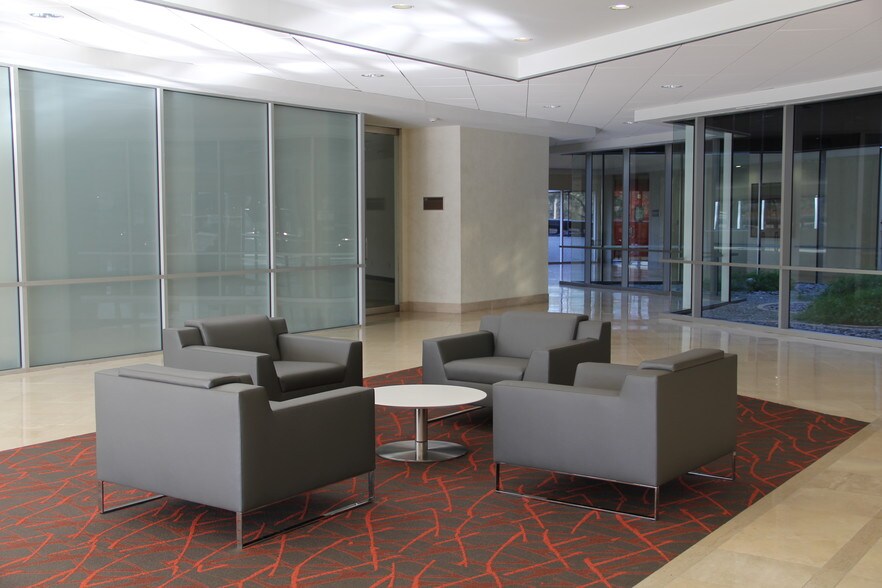More Photos Of 2929 N Central Expy, Richardson Office For Lease