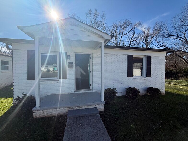 More Photos Of 2232 Alma Ct, Charlotte Apartments For Sale