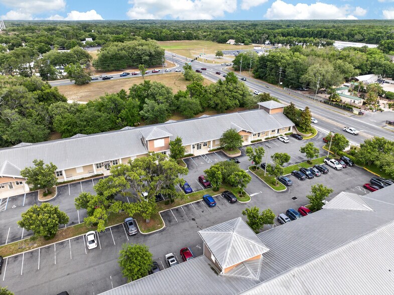 Primary Photo Of 723-753 CR 466, Lady Lake Medical For Lease