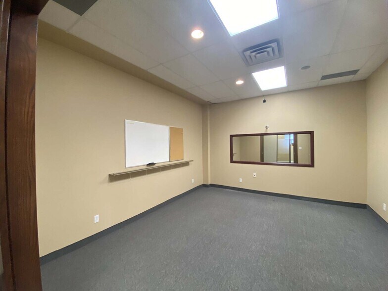More Photos Of 130 Elm St, Sudbury Office For Lease