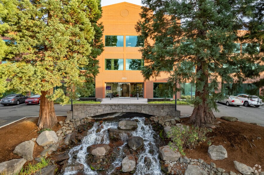 More Photos Of 6650 SW Redwood Ln, Portland Office For Lease