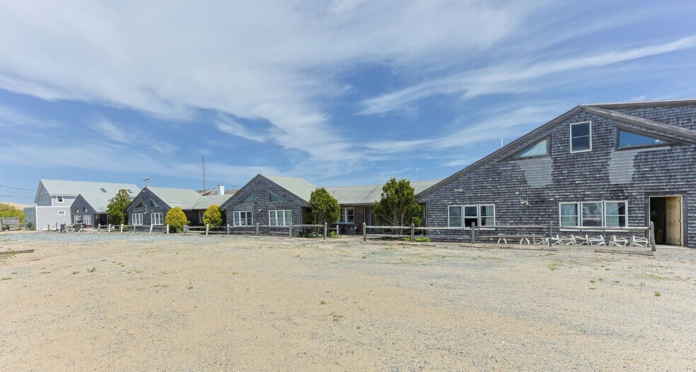More Photos Of 706 Shore Rd, North Truro Apartments For Sale