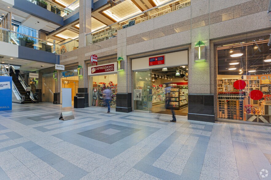 More Photos Of 335 8th Ave SW, Calgary Office For Lease