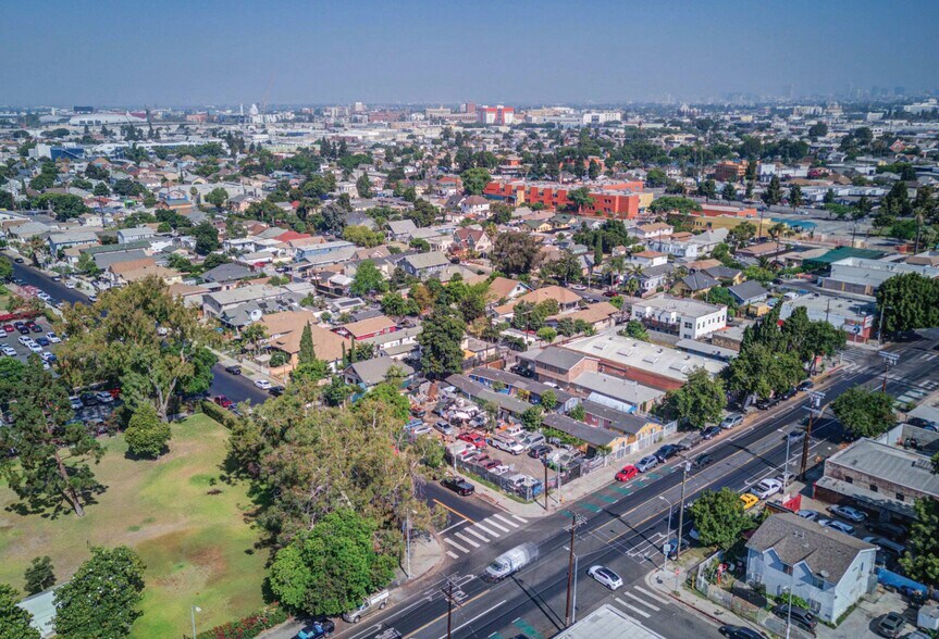 More Photos Of 4129 Avalon Blvd, Los Angeles Land For Sale