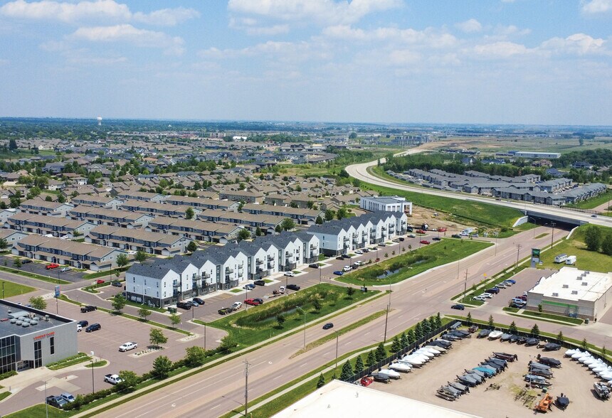 More Photos Of 300 W 85th St, Sioux Falls Apartments For Lease