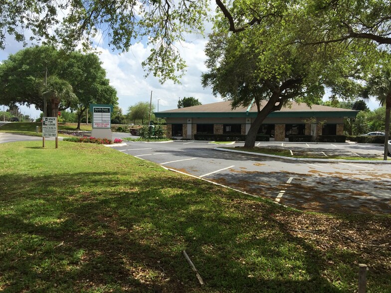 More Photos Of 840-846 N Cocoa Blvd, Cocoa Unknown For Lease