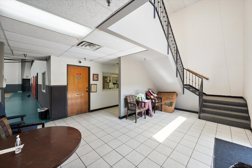 More Photos Of 4109 Mansfield Hwy, Forest Hill Schools For Sale