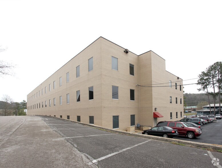 More Photos Of 1900-1950 Crestwood Blvd, Birmingham Office For Lease