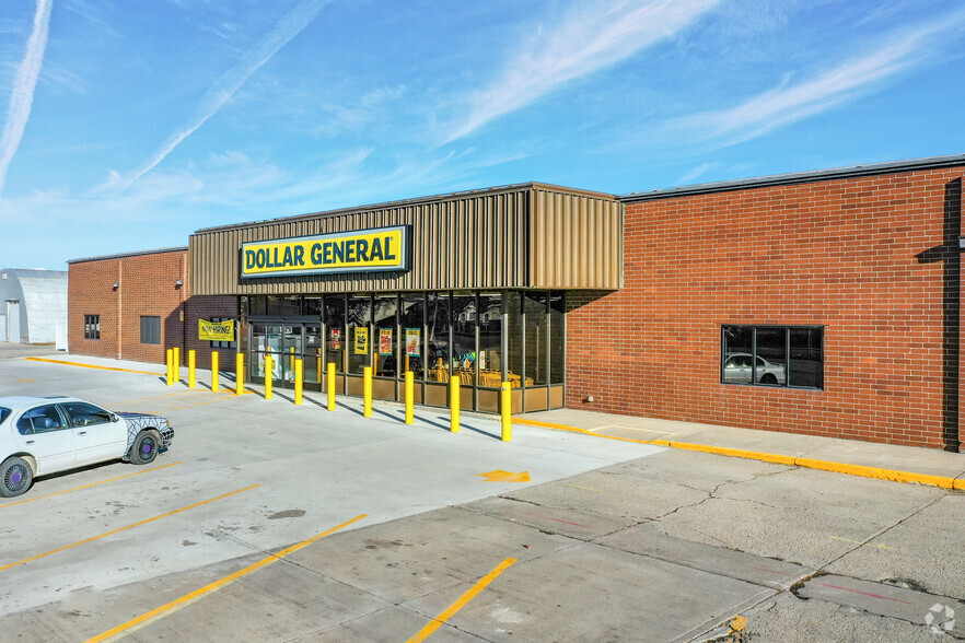 Primary Photo Of 638 Illinois St, Sidney General Retail For Lease