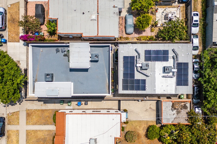 More Photos Of 2223 S Highland Ave, Los Angeles Apartments For Sale