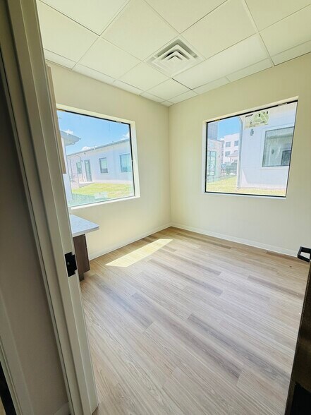 More Photos Of 8780 Collin McKinney Pky, McKinney Medical For Lease