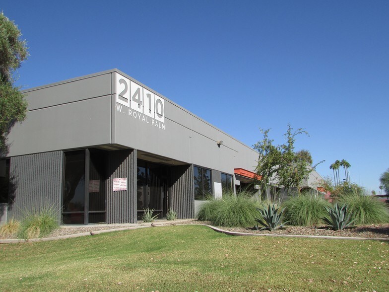 More Photos Of 2410 W Royal Palm Rd, Phoenix Light Manufacturing For Sale