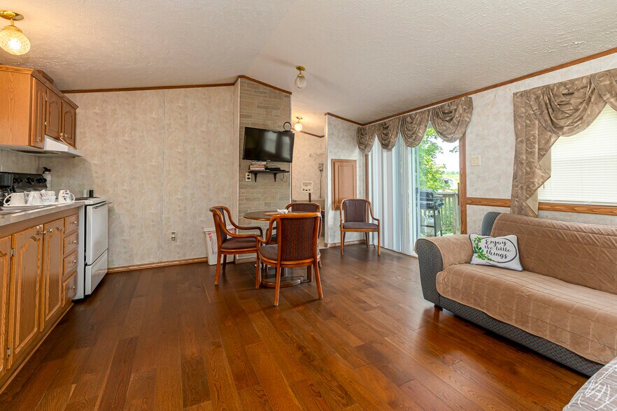 More Photos Of 1761 Marina Rd, Murphysboro Manufactured Housing Mobile Home Park For Sale