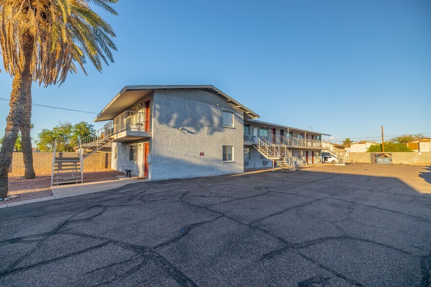 More Photos Of 35 N May St, Mesa Apartments For Sale