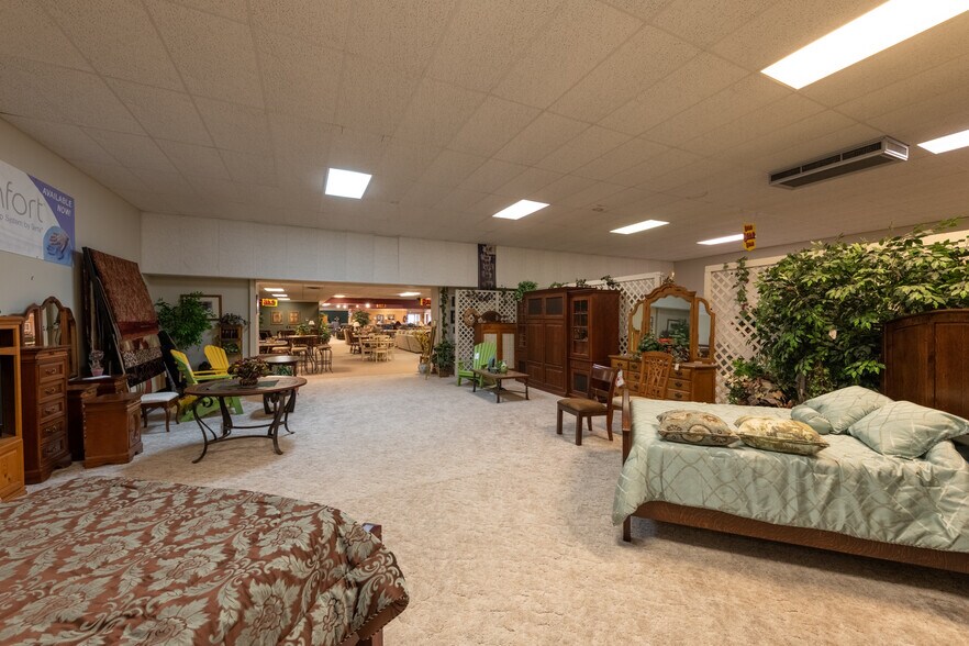 More Photos Of 2515 E Montgomery Pl, Wichita Falls Freestanding For Sale