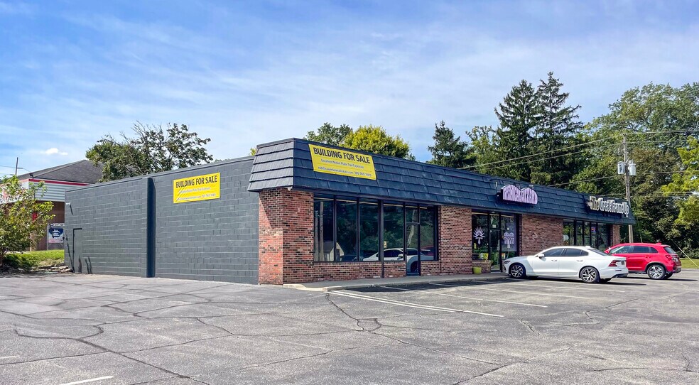 More Photos Of 4209-4213 E 62nd St, Indianapolis Storefront For Sale