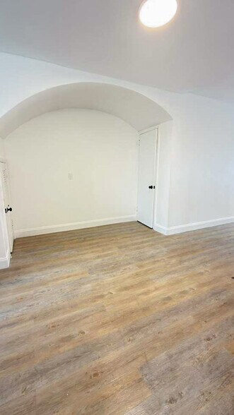 More Photos Of 1980 Biarritz Dr, Miami Beach Apartments For Sale