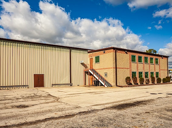 More Photos Of 4848 Lawndale Ave, La Grange Industrial For Sale