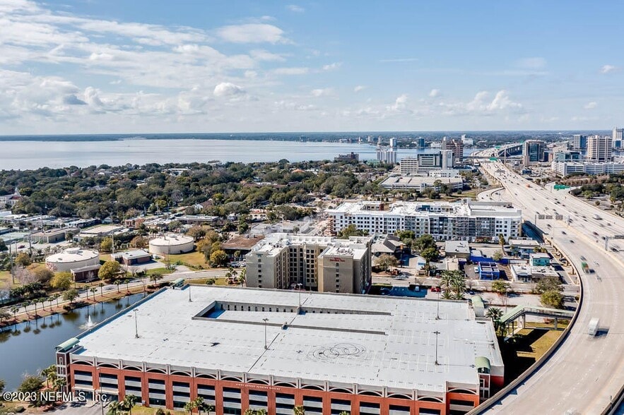 More Photos Of 1200 Kings Ave, Jacksonville Freestanding For Lease