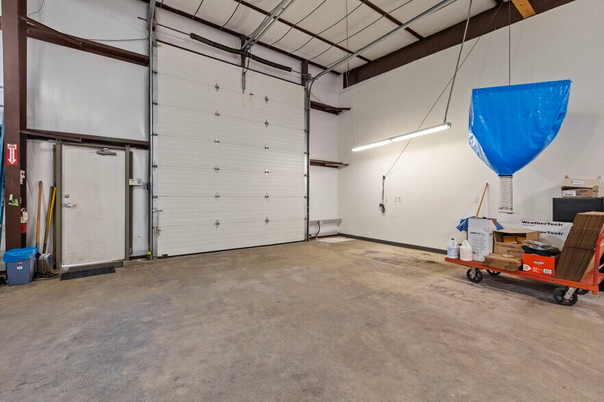 More Photos Of 18490 Striker Ct, Sonora Warehouse For Sale