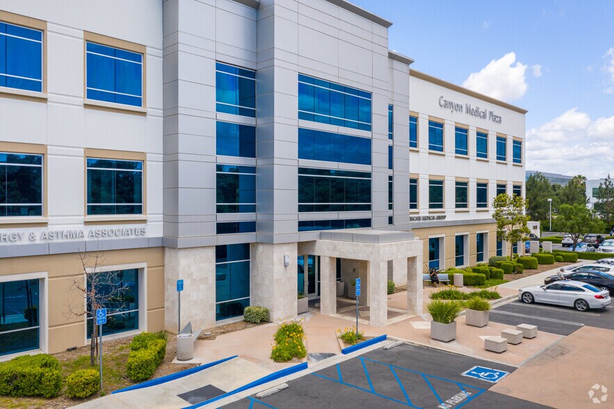 More Photos Of 15785 Laguna Canyon Rd, Irvine Medical For Lease