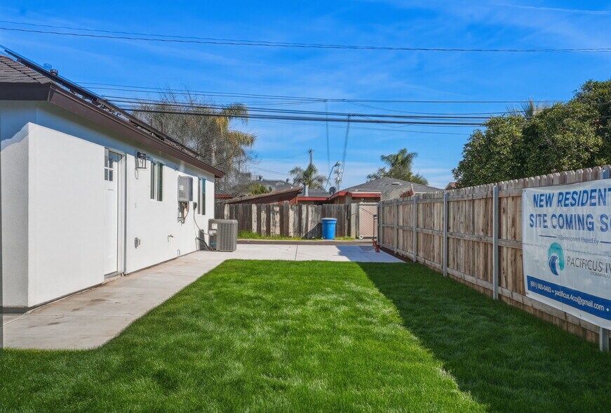 More Photos Of 1646 Clinton St, Delano Multifamily For Sale