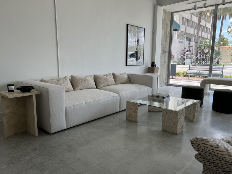 More Photos Of 777 NE 125th St, North Miami Storefront For Lease