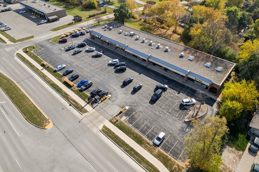 More Photos Of 12605-12665 W North Ave, Brookfield Unknown For Lease