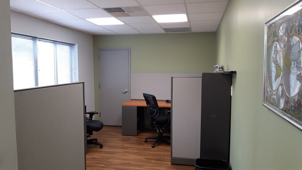 More Photos Of 212 N Main St, North Wales Medical For Lease