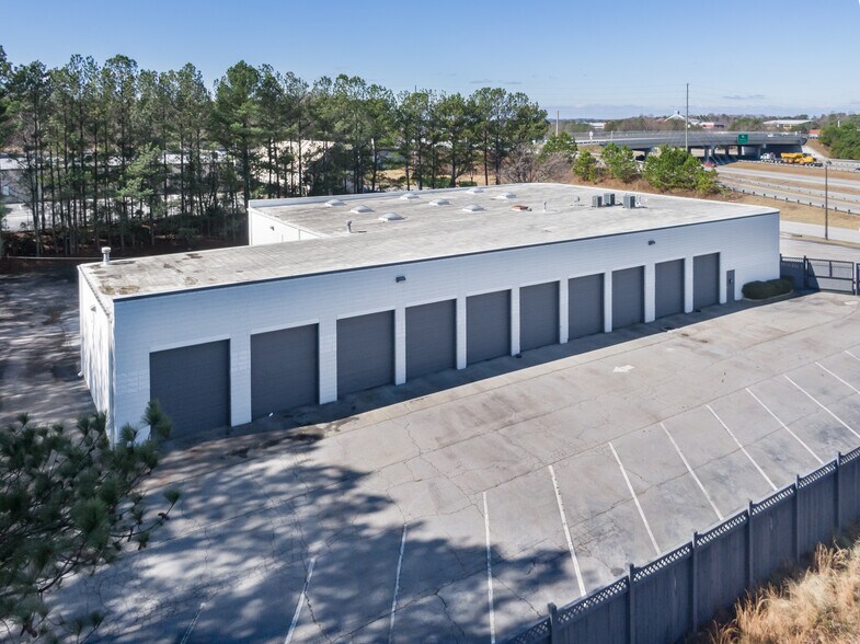 More Photos Of 125 Park Access Dr, Lawrenceville Showroom For Sale