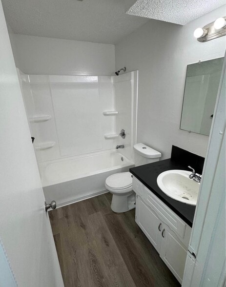 More Photos Of 2312 N 155th St, Basehor Apartments For Sale