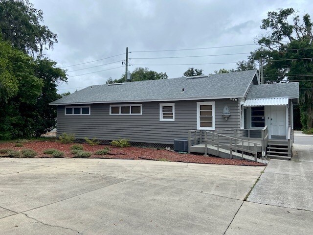 More Photos Of 1621 Emerson St, Jacksonville Coworking Space