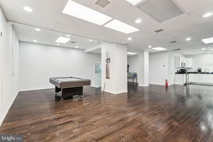 More Photos Of 813-817 N 5th St, Philadelphia Apartments For Lease