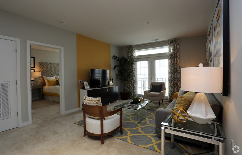 More Photos Of 101 N Wolfe St, Baltimore Apartments For Lease