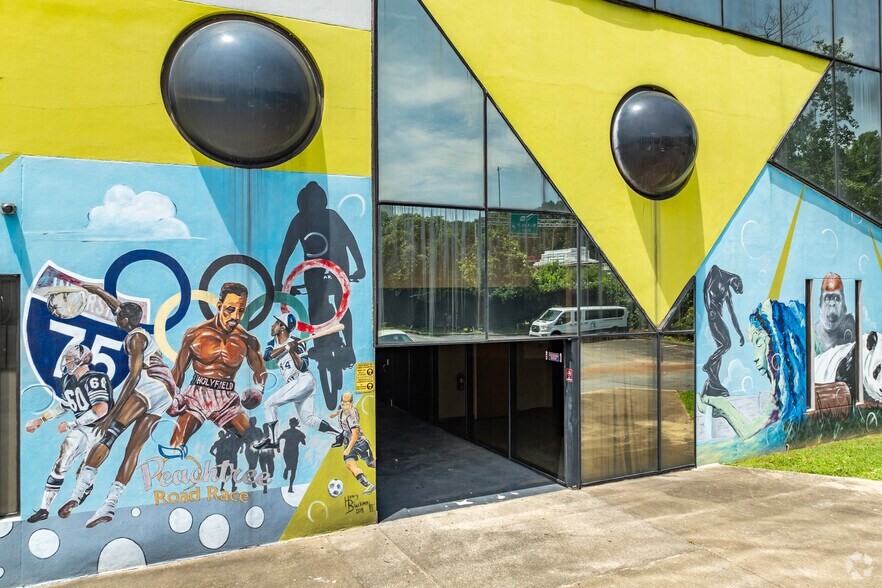 More Photos Of 2001 Martin Luther King Jr Dr, Atlanta Loft Creative Space For Sale