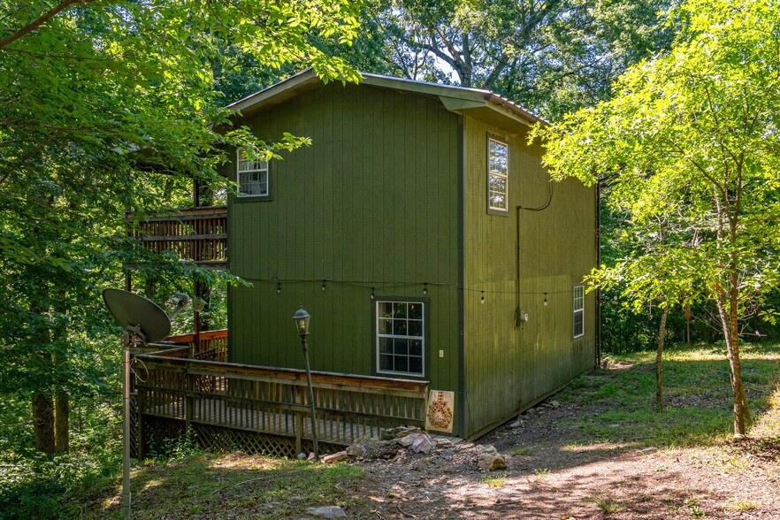 More Photos Of 122 Ouachita River Haven Rd, Pencil Bluff Hotel For Sale