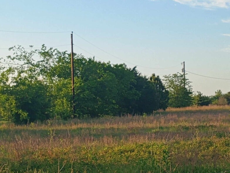 More Photos Of 5330 E Interstate 30, Campbell Land For Lease