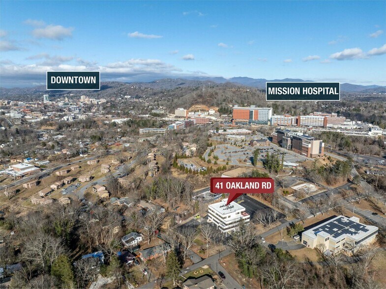 More Photos Of 41 Oakland Rd, Asheville Medical For Sale