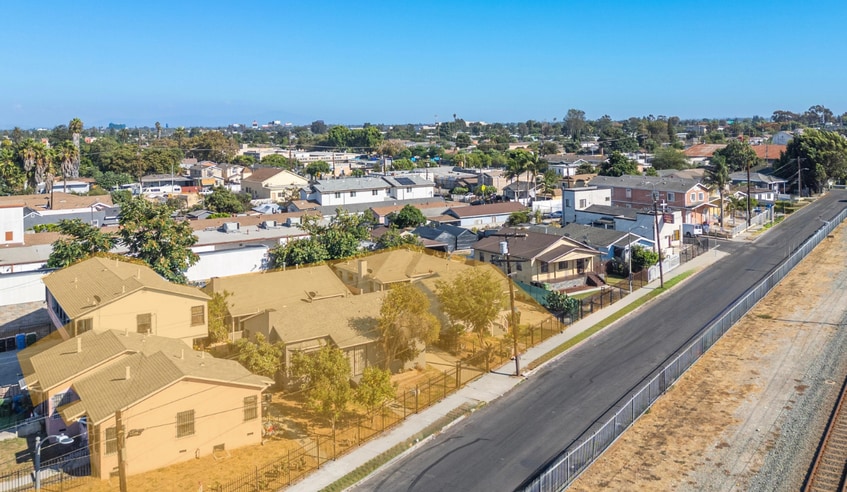 More Photos Of 1786 E 110th St, Los Angeles Land For Sale