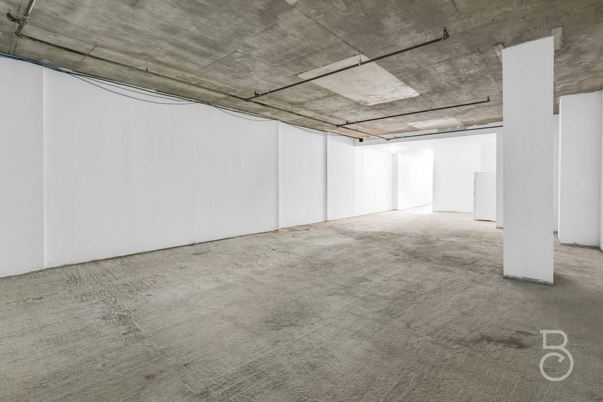 More Photos Of 30-63 31st St, Astoria Apartments For Lease